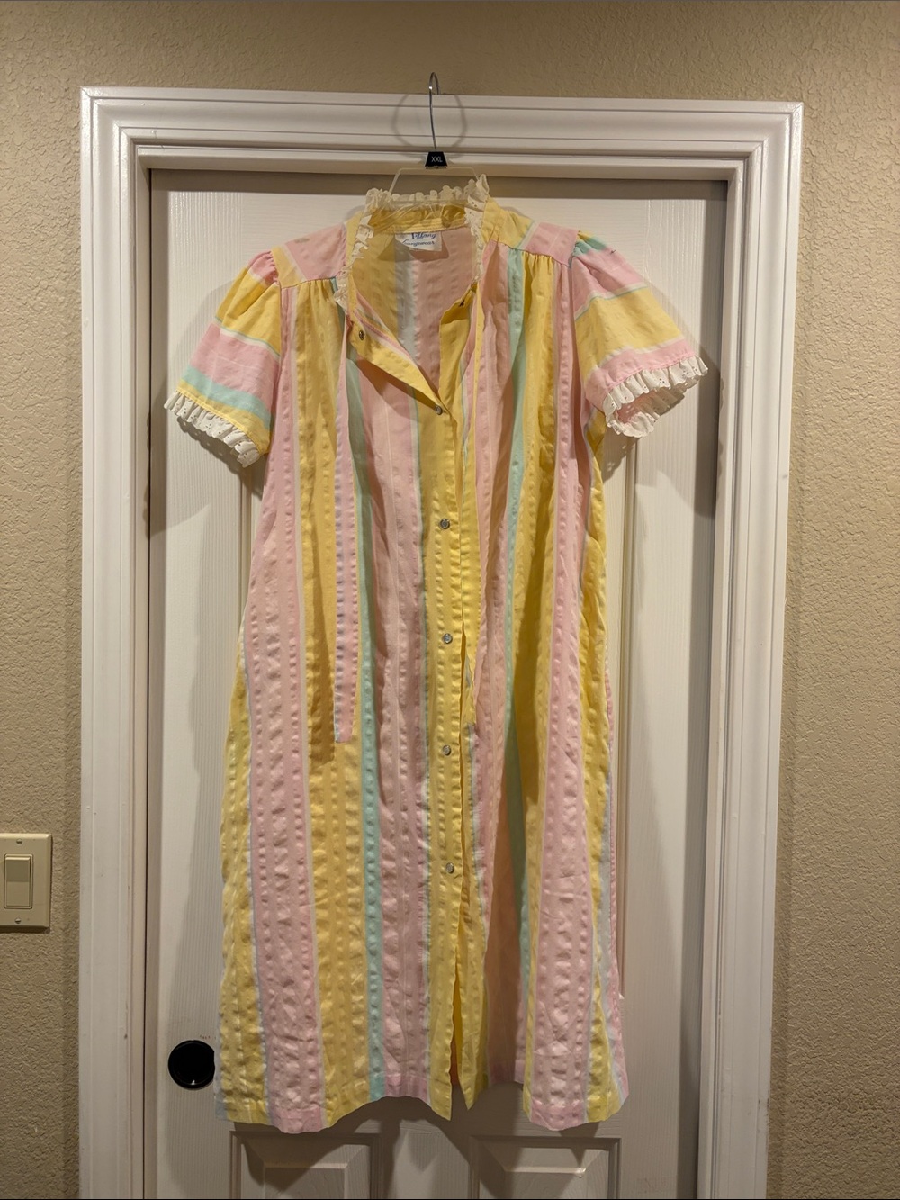 Tiffany loungewear Pastel Striped Button-Front Dress - Pink, Yellow, Mint size M